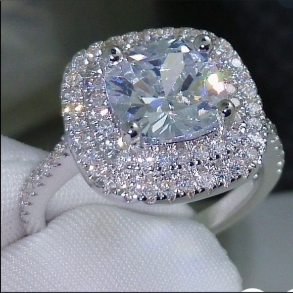 mam262 Jewelry - Sterling Silver Cushion Cut Engagement style ring
